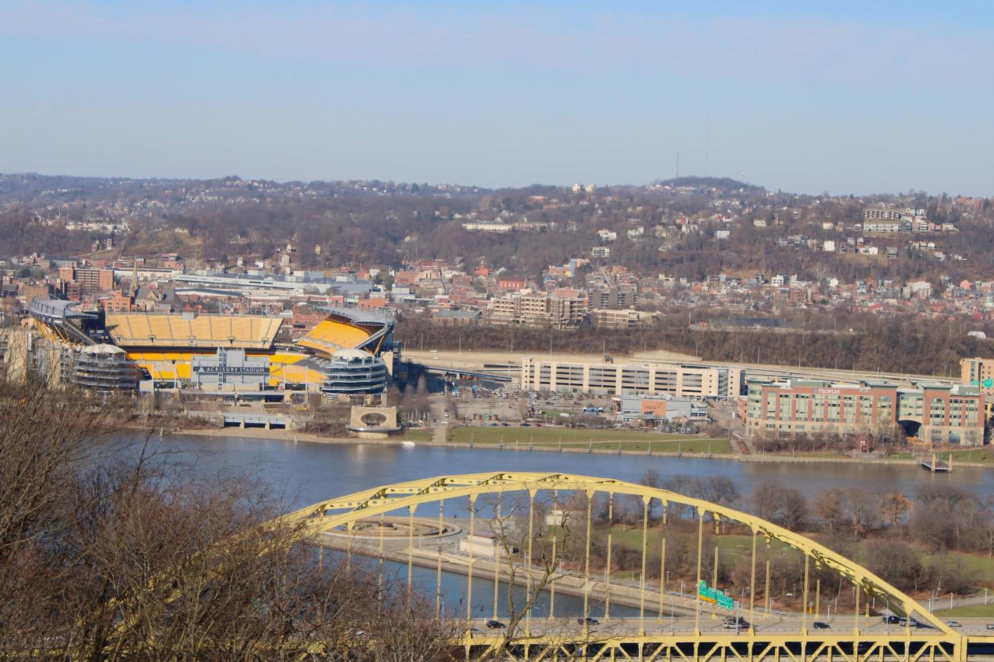 Comfy And Spacious 3 Bedroom - Easy City Access Pittsburgh Exterior photo